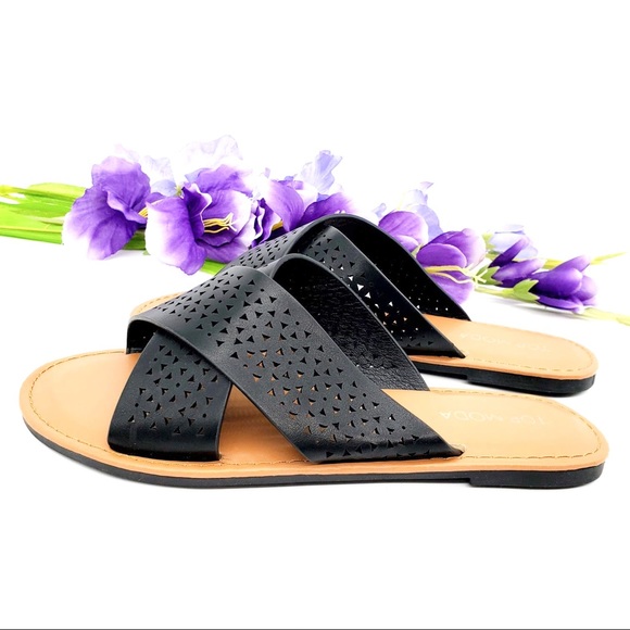 Comfortable Sandals Cross Straps - Picture 2 of 6